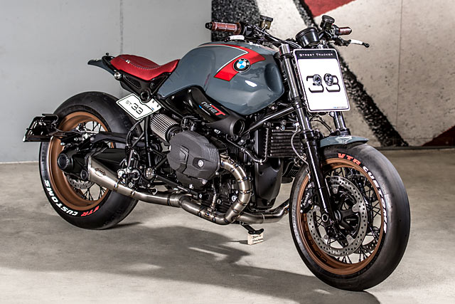 PURE AT HEART. The ?ST33? BMW R NineT Street Tracker from VTR Customs