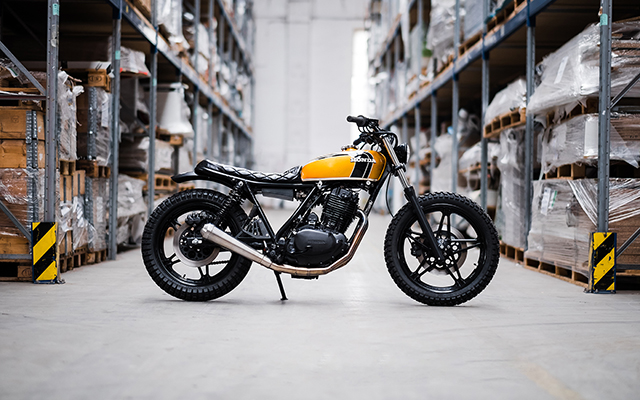 LICENCE TO THRILL: Honda FT500 by Hombrese Bikes